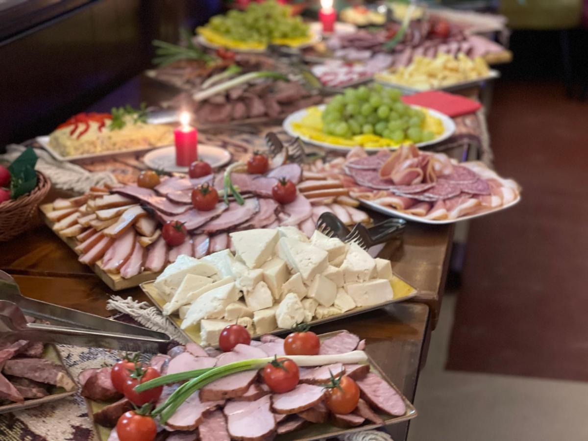 Sura Getilor Arinis Hotel Voronet