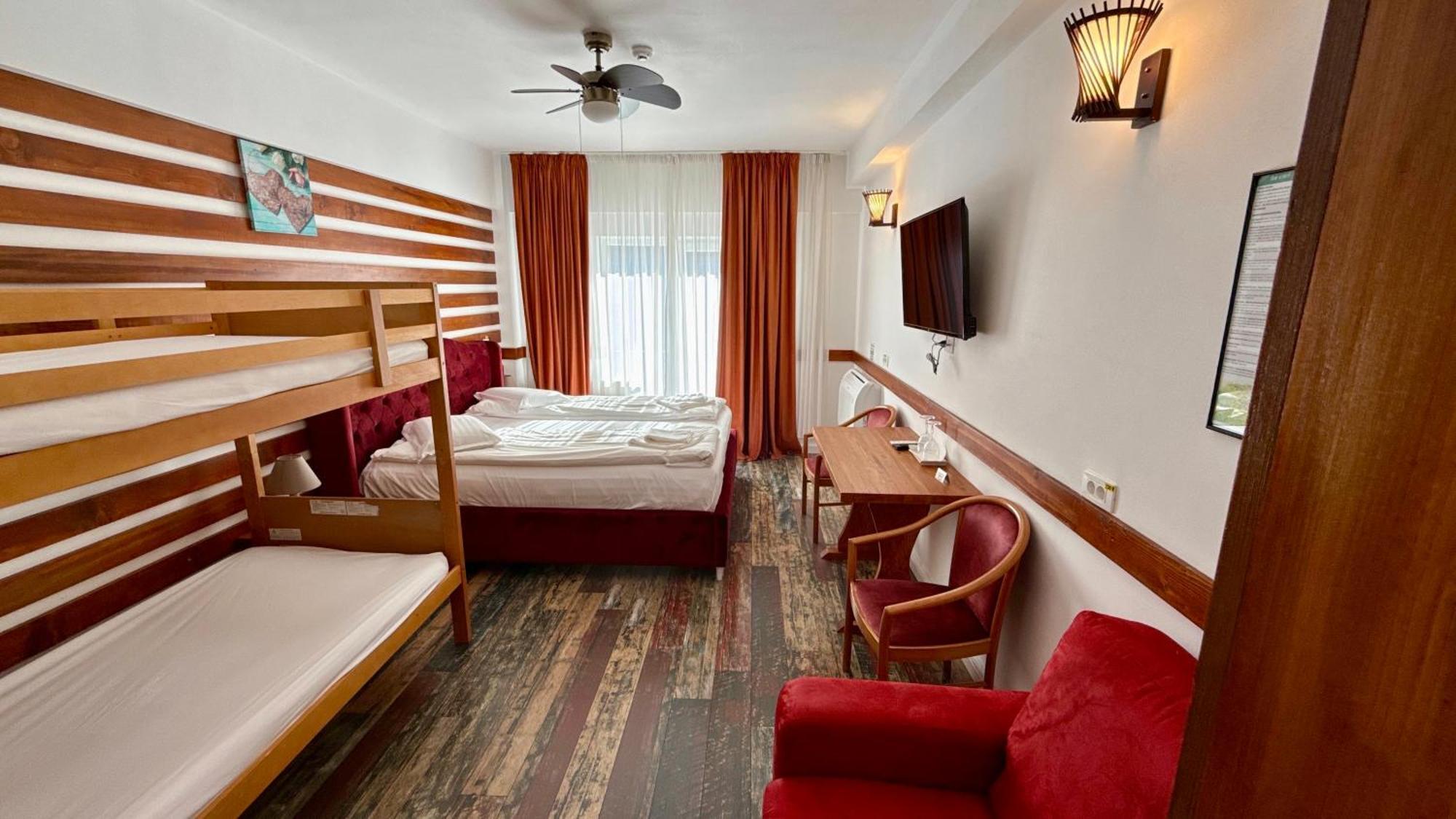 Sura Getilor Arinis Hotel 3*