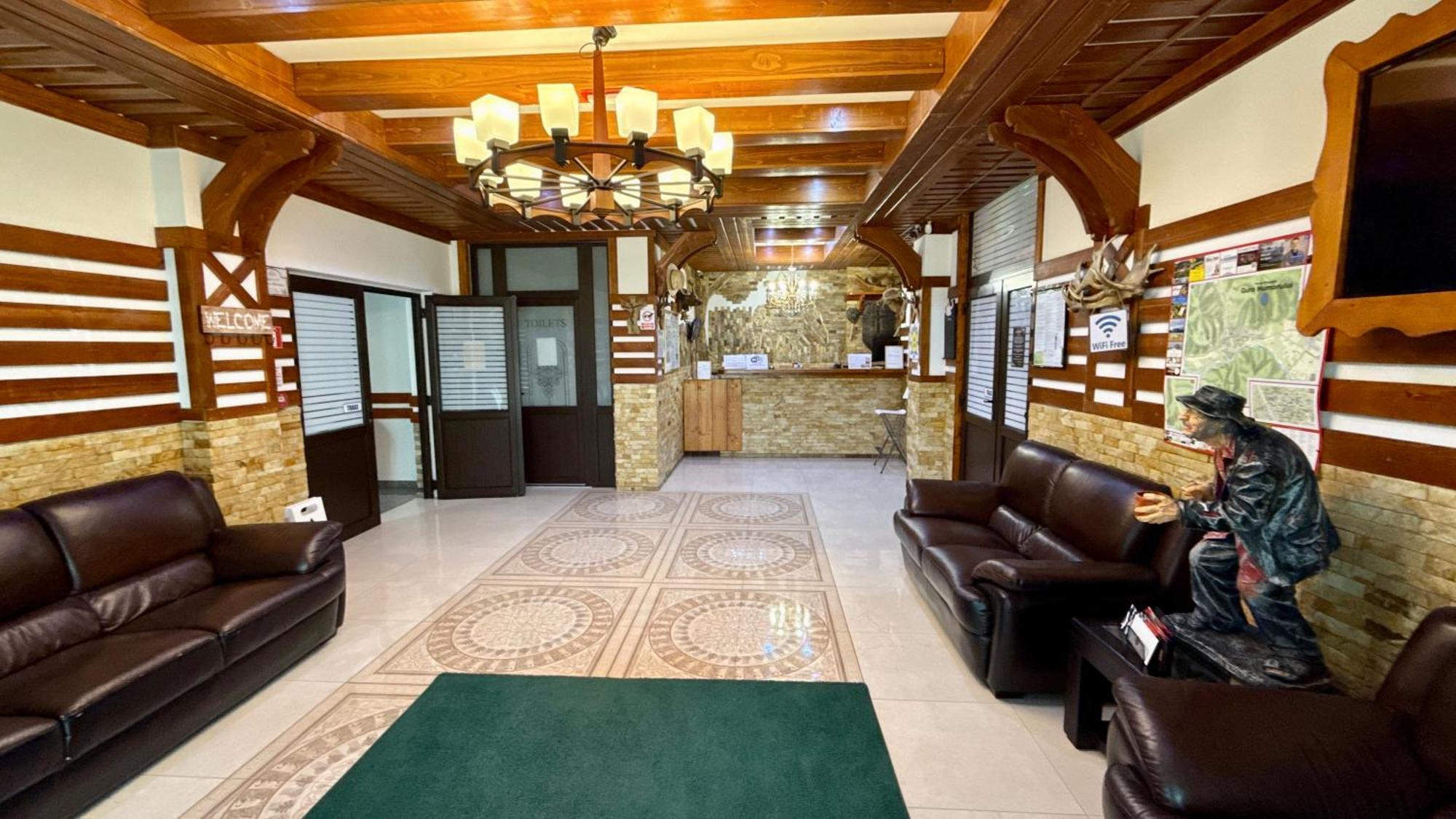 Hotel Sura Getilor Arinis 3*
