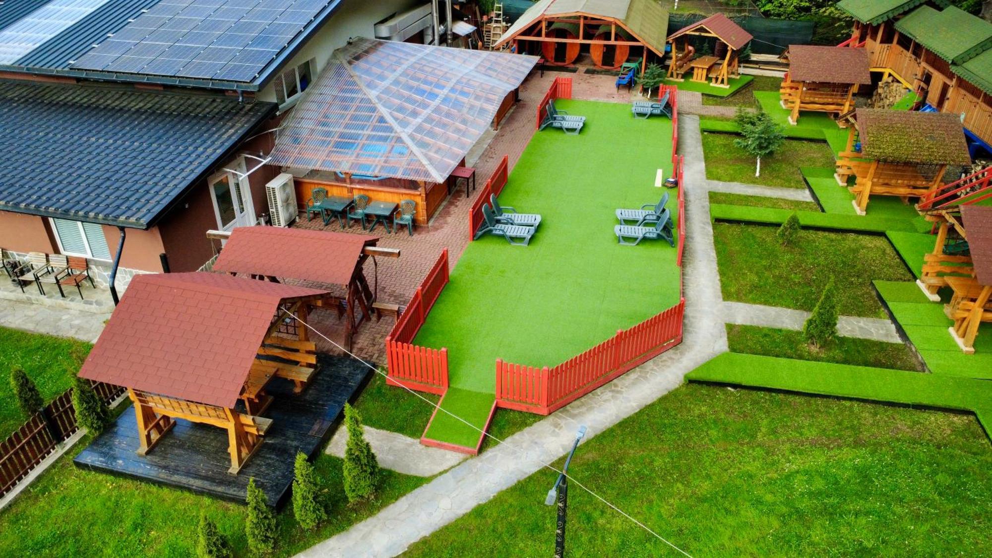 Hotel Sura Getilor Arinis